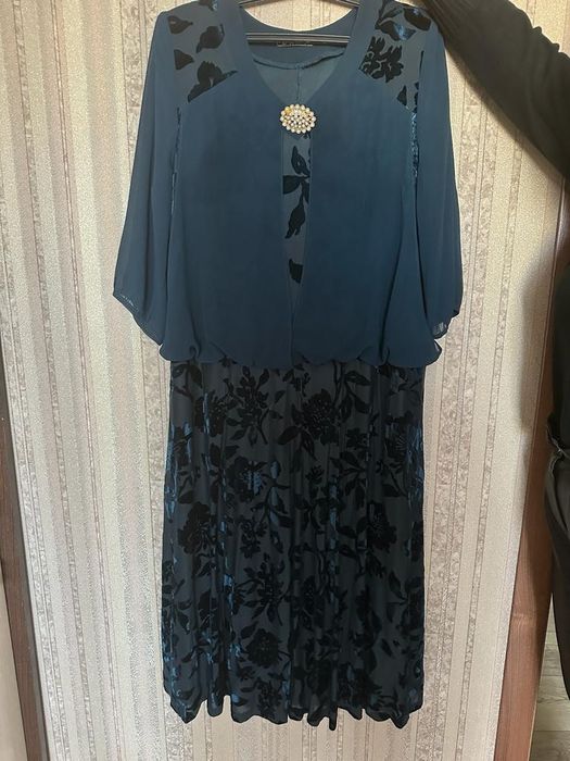 Продам шикарное платье