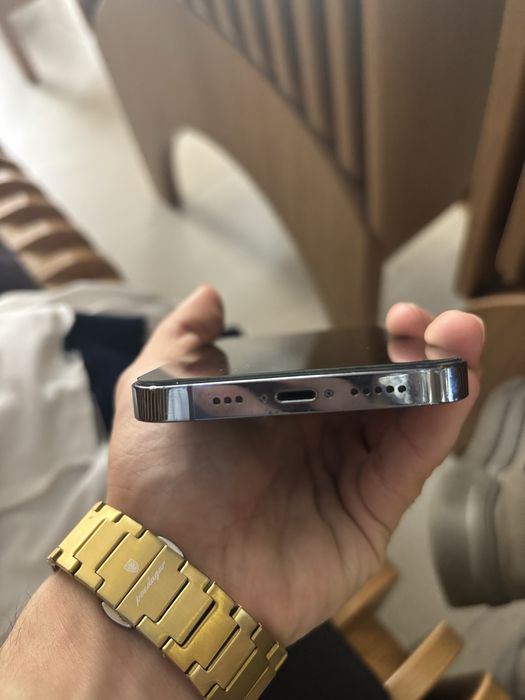 Vand telefon iphone 13 pro