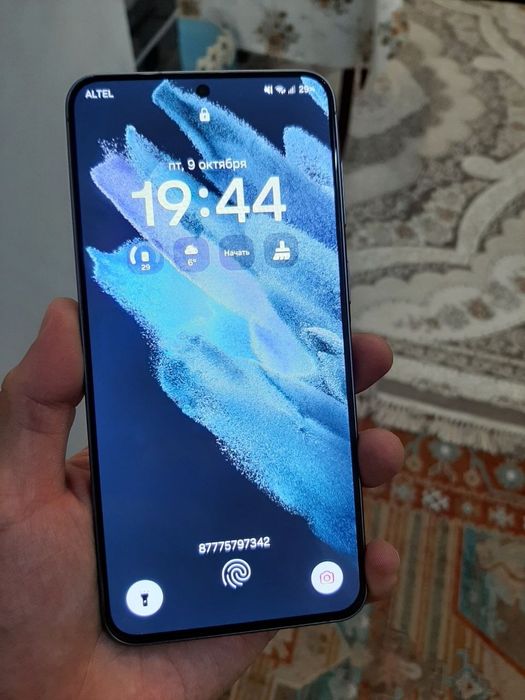 Обмен на айфон Samsung a57(5g)телефон в идеале