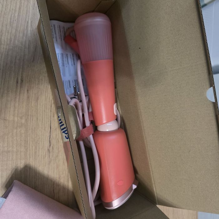 Уред за гладене с пара Philips