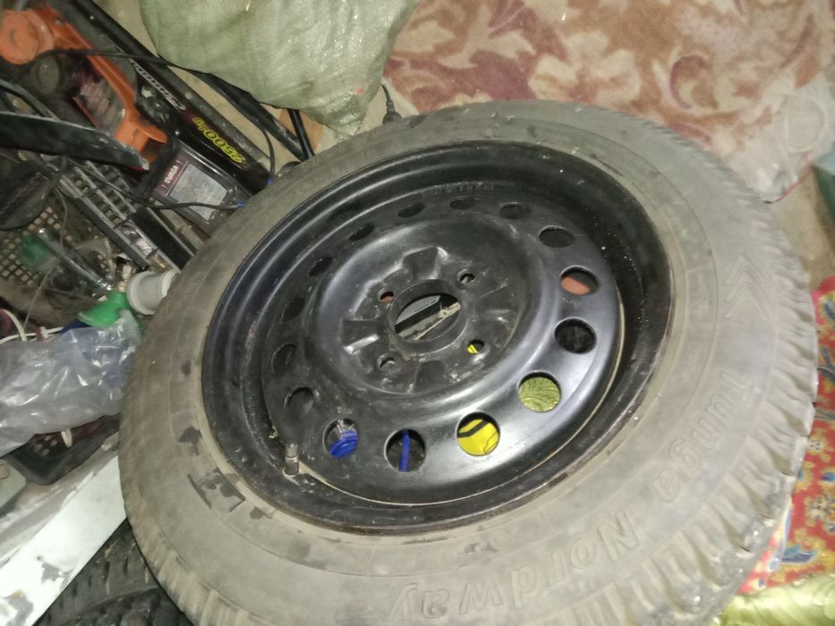 Цена разная везде продам