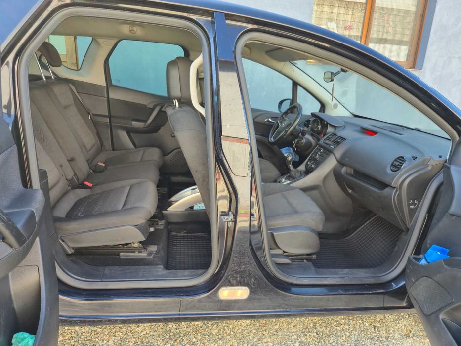 Opel Meriva B 2011