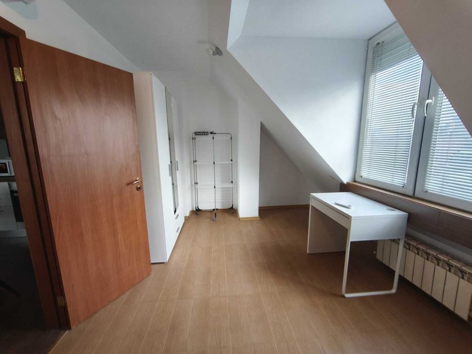 Дава се под наем Тристаен апартамент в София, Център - 70 кв.м за 797.64 € - Снимка #8