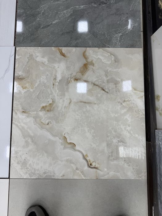 Mattiviy va glyansiviy keramagranit kafelllar optom narxlarda