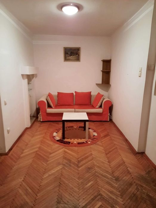 Studiou de inchiriat