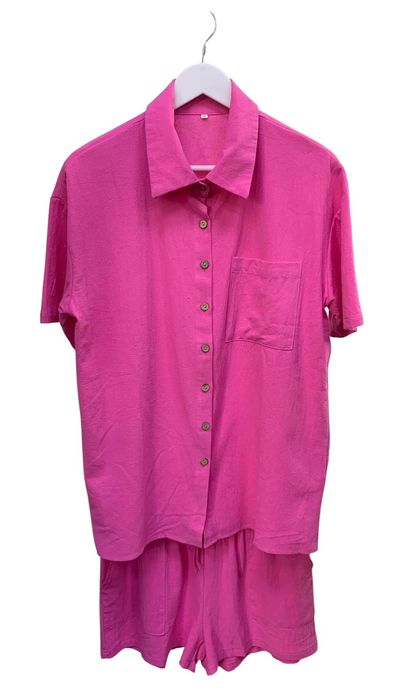 Костюм с шортами