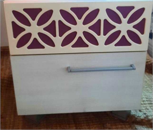 нощни шкафчета от МДФ с чекмеджета