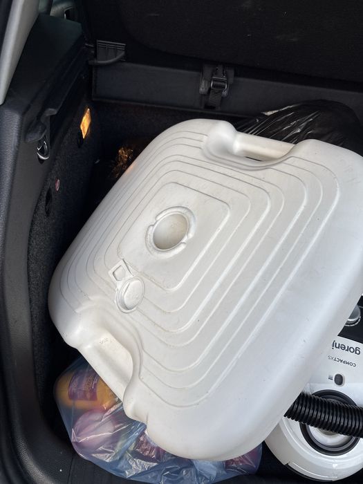 Suporti plastic pentru umbrele