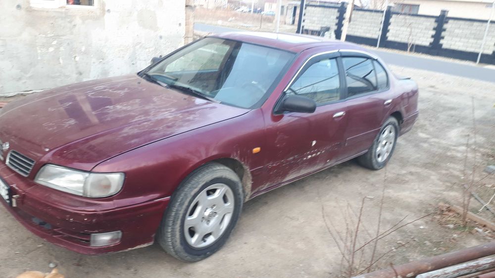 Продам машину Ниссан М