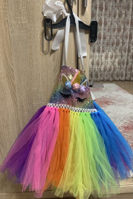 Детское платье единорога