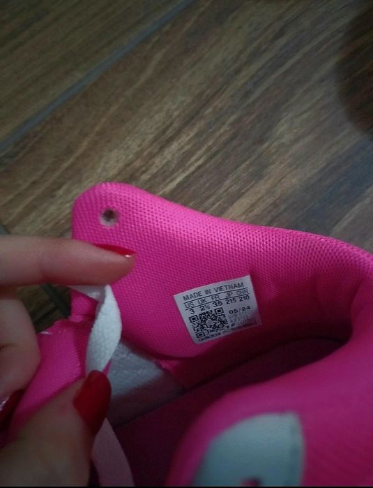 Adidași dama mărimea 35