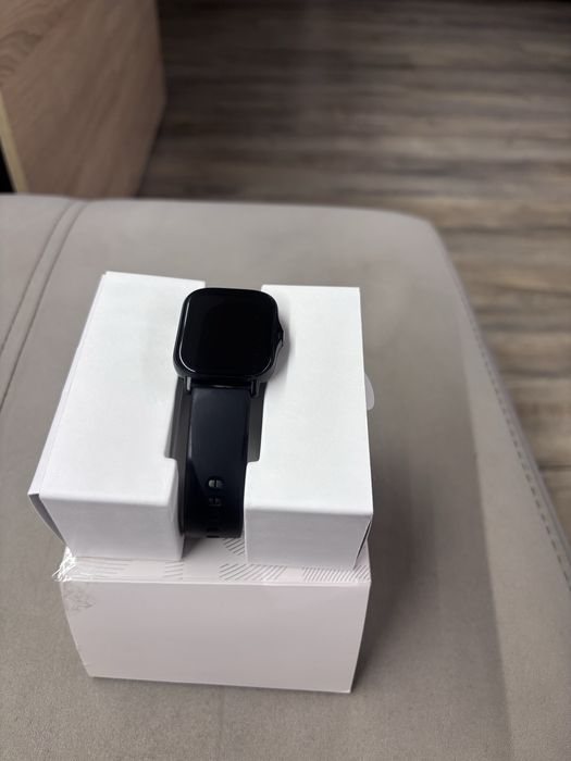 Часовник Amazfit GTS 2