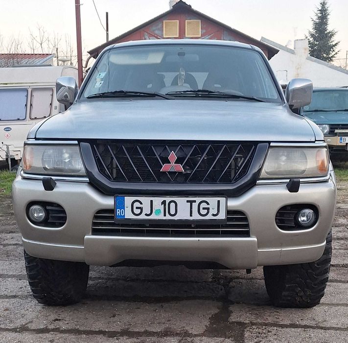 Mitsubishi Pajero Sport 3.0 V6