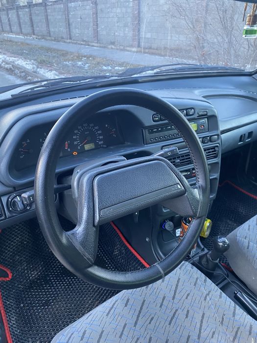 Продаю Ваз-2114 . Год 2012