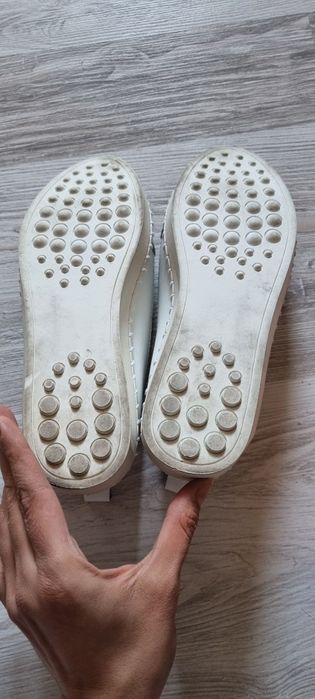 Бели дамски еспадрили