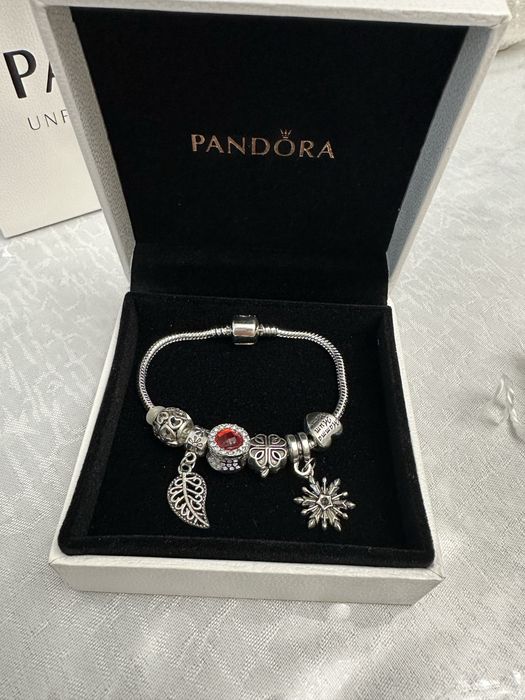 Pandora браслет