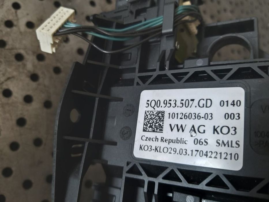 Bloc manete semnalizare stergator parbriz skoda octavia 3 5e 5q0953507gd 1012603603