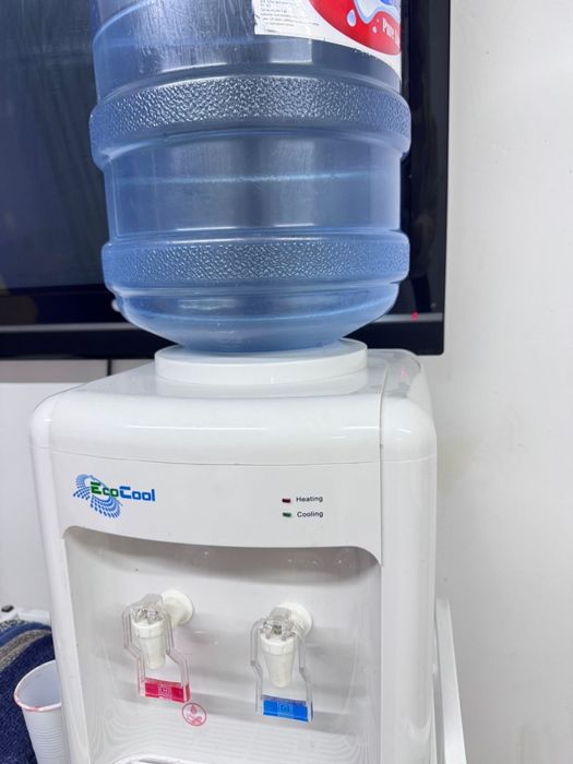 Продам кулер для воды