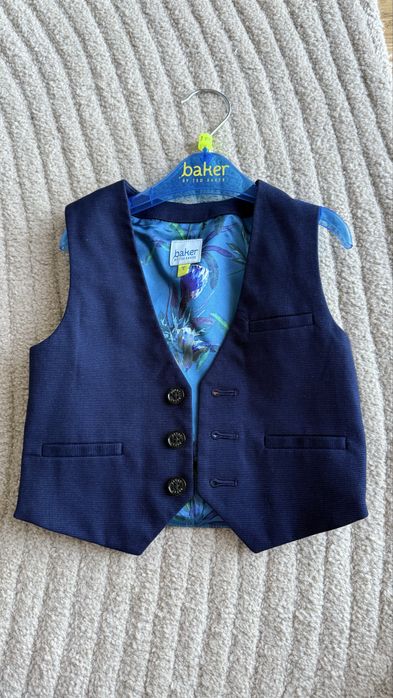 Ted Baker, Костюм за момче, 3-4г