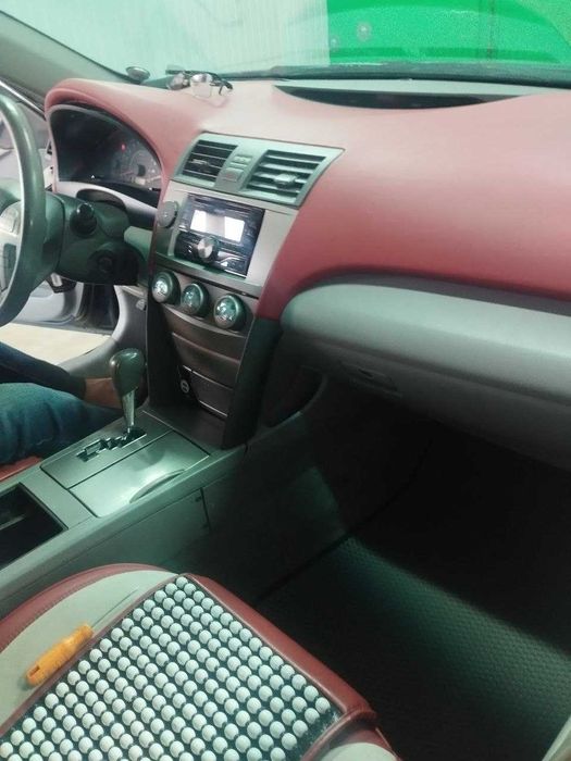 Продаётся Toyota Camry 40
