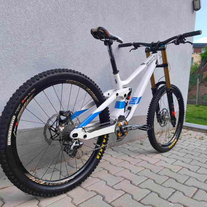 Scott Gambler 900( скотт гамблер ) колело за спускане.  L размер