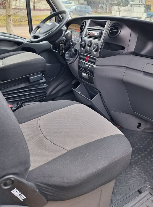 Iveco Daily 70C17 / 2014 3.0 170 CP / Lift Aer condiționat