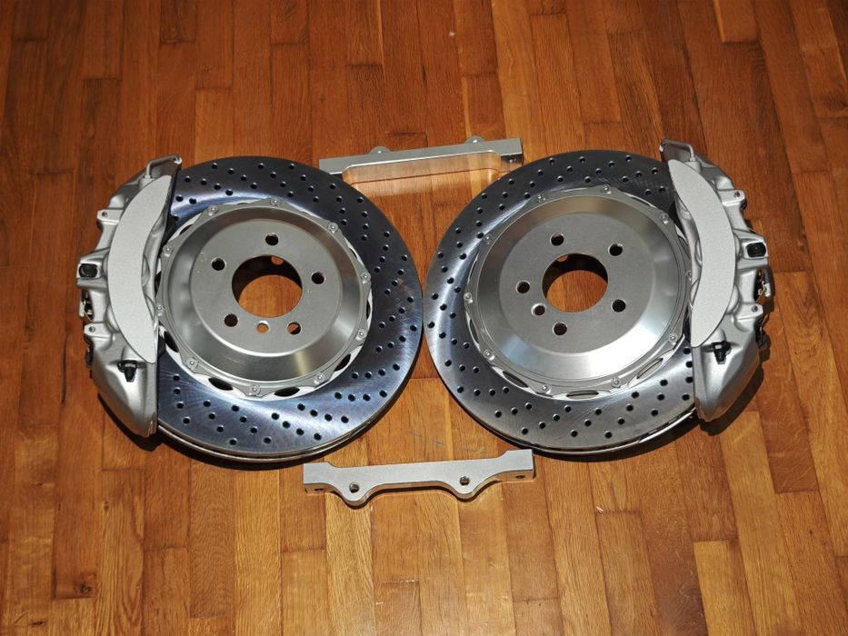 Изготвяне на спирачни китове / адаптери за БМВ Ауди Мерцедес и други