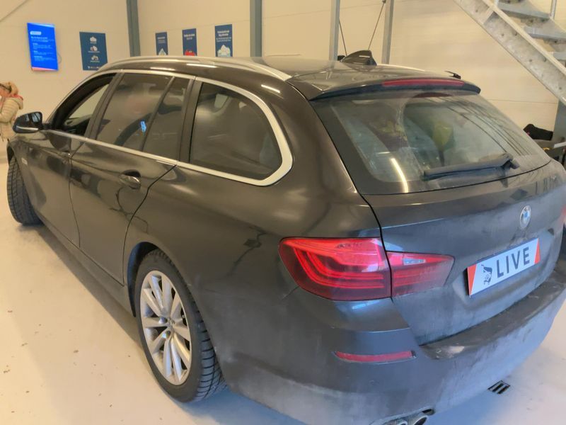 BMW 5er 520d xDrive 2015