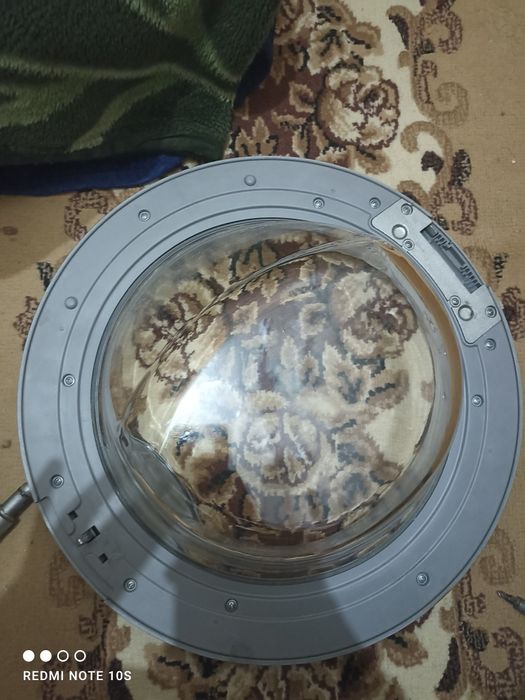 Крышка и матор от стиральной машины