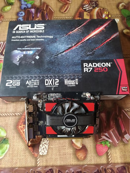 Продавам видеокарта