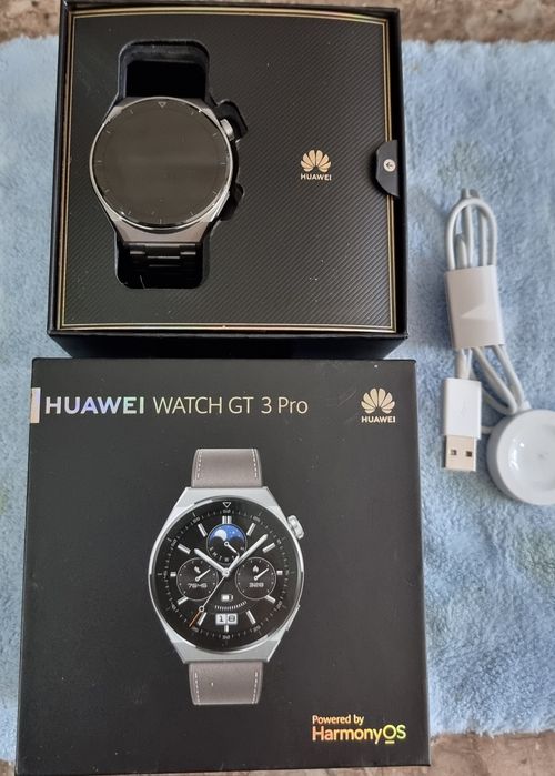 Huawei Watch GT 3 Pro de 46 de milimetri cu curea din titan impecabil 10/10. Culoare Gray