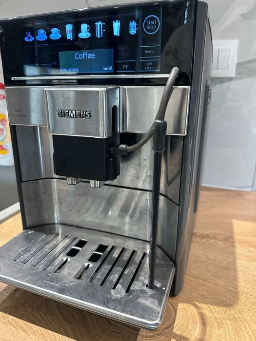 Кафемашина кафеавтомат каферобот Siemens EQ.6 Extraklasse EQ6  S700