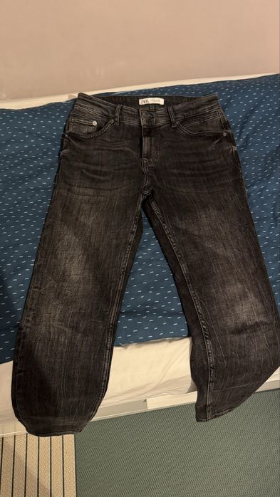 Blugi Zara (Zara jeans)