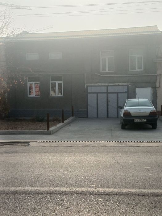 4.3 sotixli hovli
