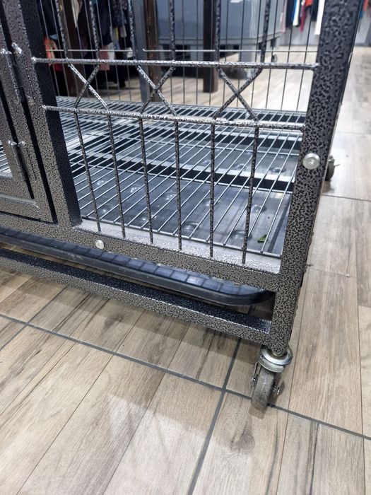 Cușcă pentru câini mari