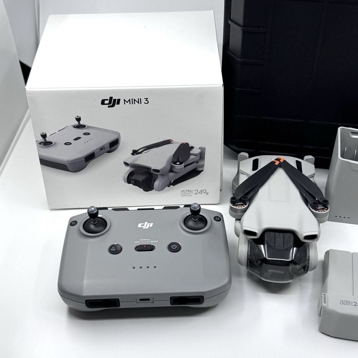 Drona DJI Mini 3 Fly More Combo | ca NOUA | Factura + Garantie | Pret Fix |