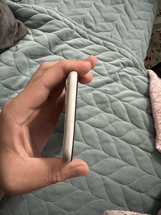 Iphone 11 64 гб на запчасти