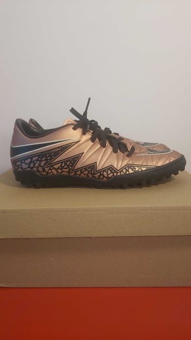 Nike Hypervenom Phelon 2 TF - Номер 40.5