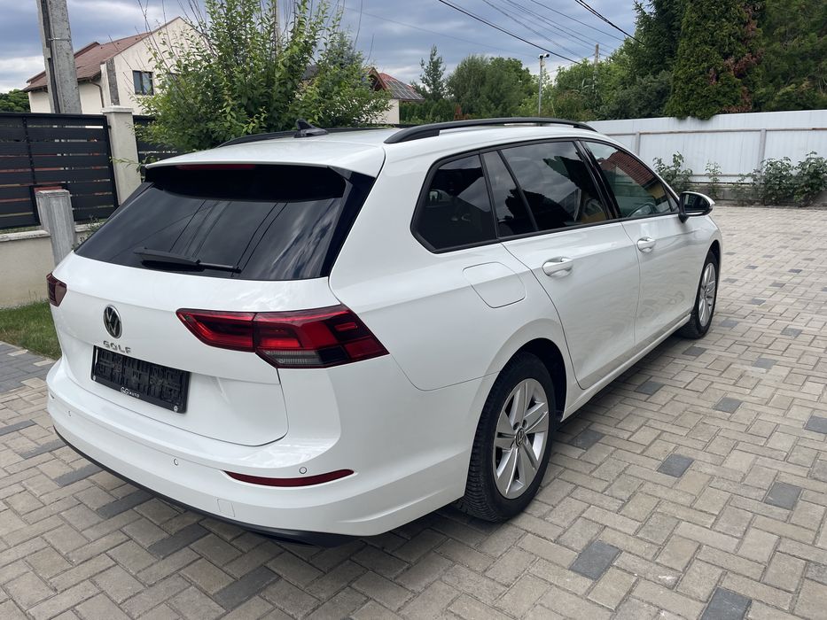 VOLKSWAGEN Golf 2021 — imagine 5