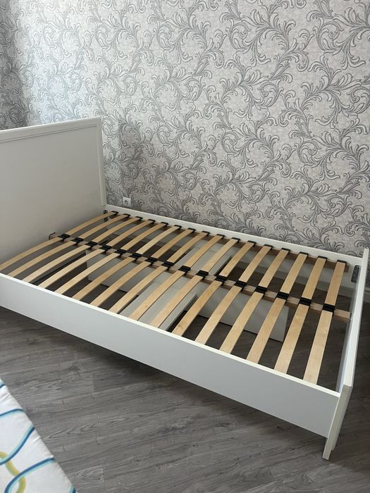 Продам кровать односпальную