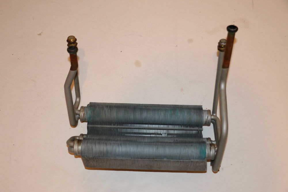 Schimbator de caldura bitermic centrala Ferroli DomiCompact F24D F30D