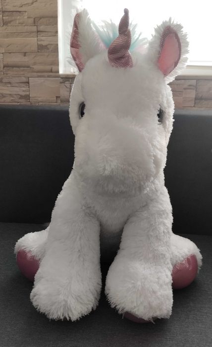 Голям плюшен еднорог