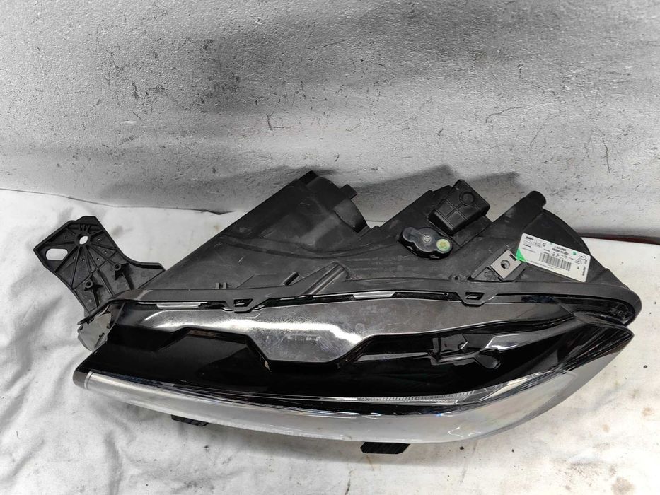 Оригинален фар Fiat Doblo Citroen Berlingo Partner