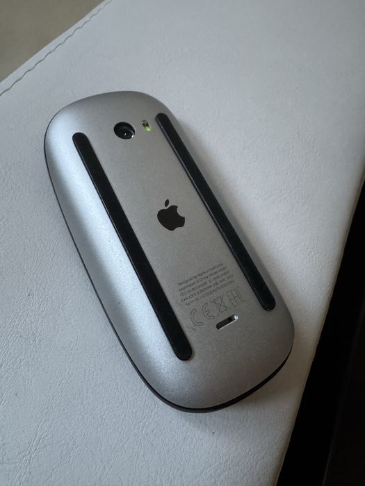 Apple Magic Mouse USB-C в черен цвят