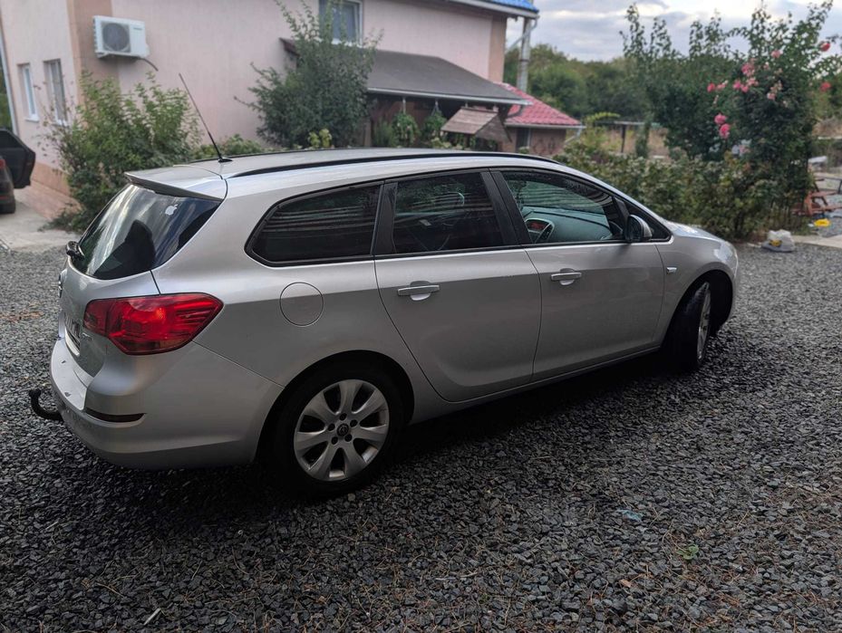 OPEL Astra 2012 — imagine 3