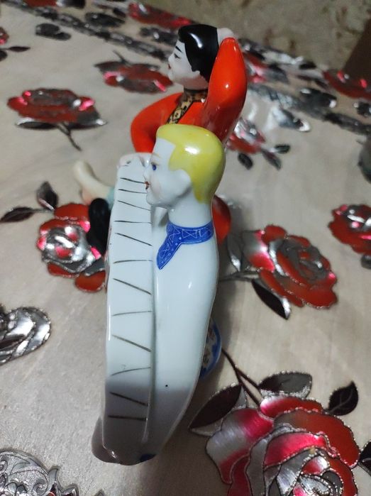 Статуэтка Русский перепляс, СССР, фарфор