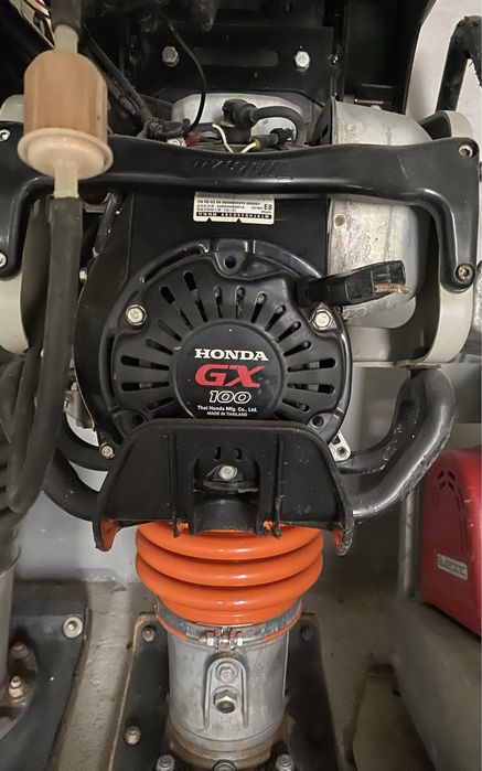 Vand mai compactor mikasa si wacker neuson