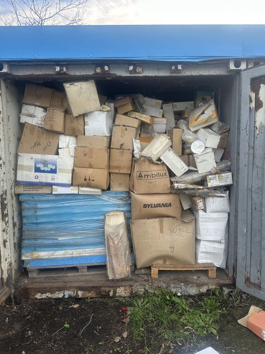 Осветителни тела 1 ЕВРО/бр.