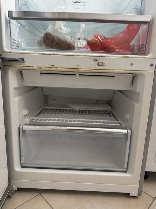 Продам холодильник BOSCH б / у