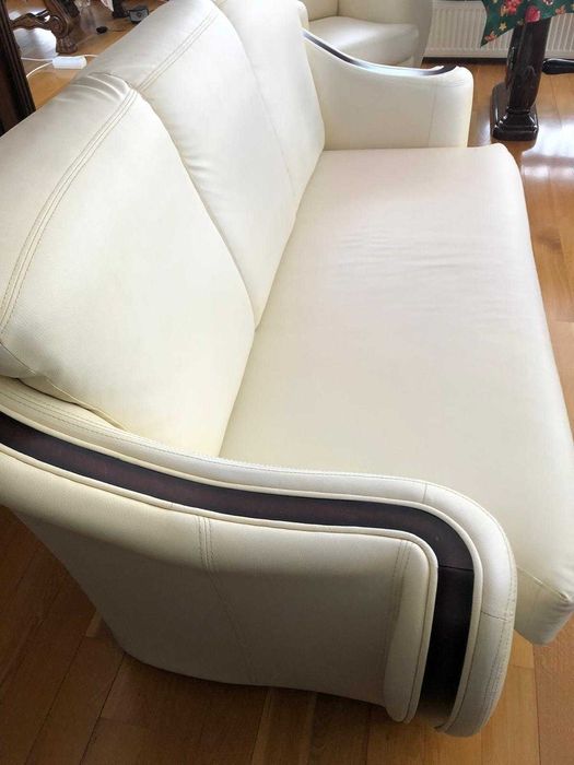 Set canapea si 2 fotolii